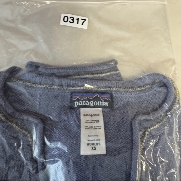 Patagonia Lavender Purple Wool Knit  V-Neck Soft Casual Cozy Sweater Size XS - Picture 11 of 12